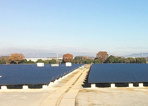 真壁太陽光発電所の様子