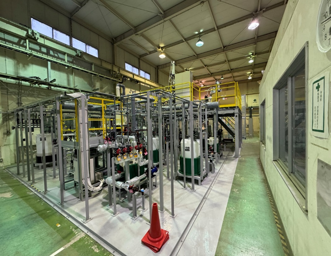 ベンチプラントの炭素分離および水素製造装置